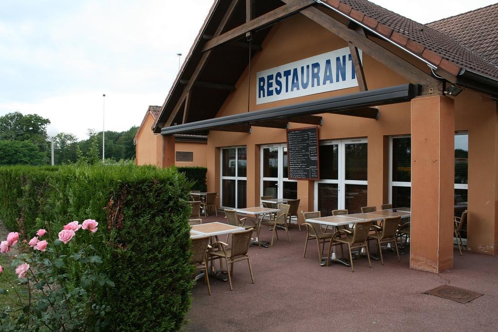 Comfort Hotel Orleans Saran Eksteriør billede